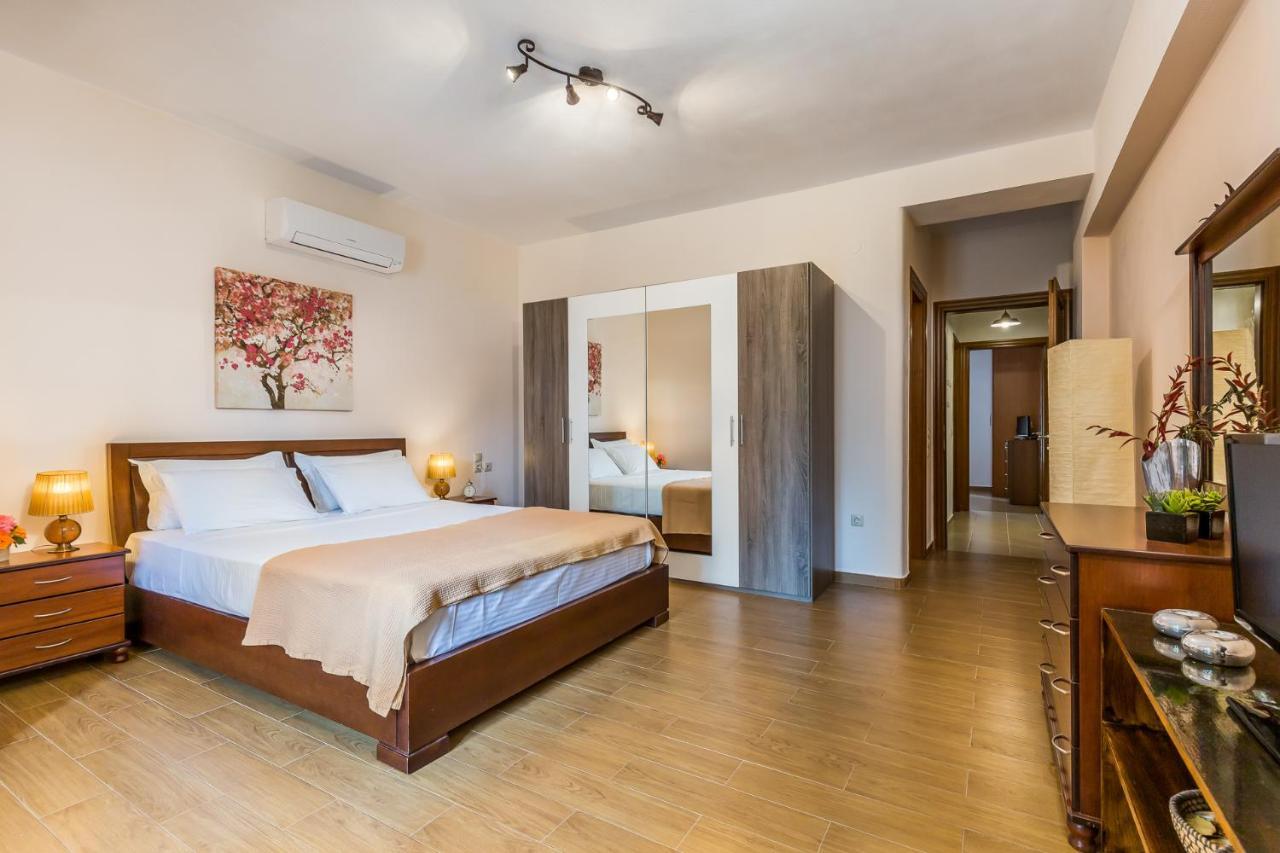 Olive Grove Apartment Skópelos Eksteriør bilde