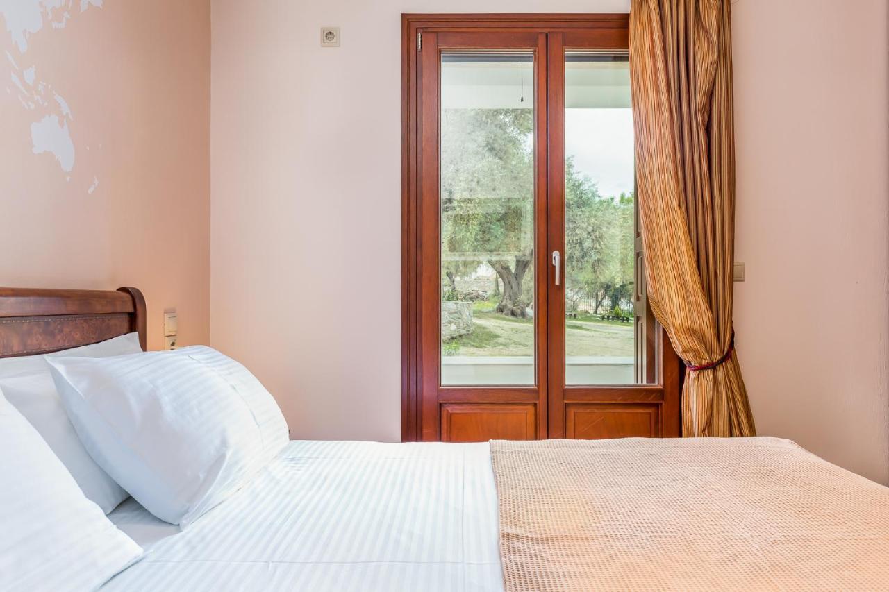 Olive Grove Apartment Skópelos Eksteriør bilde