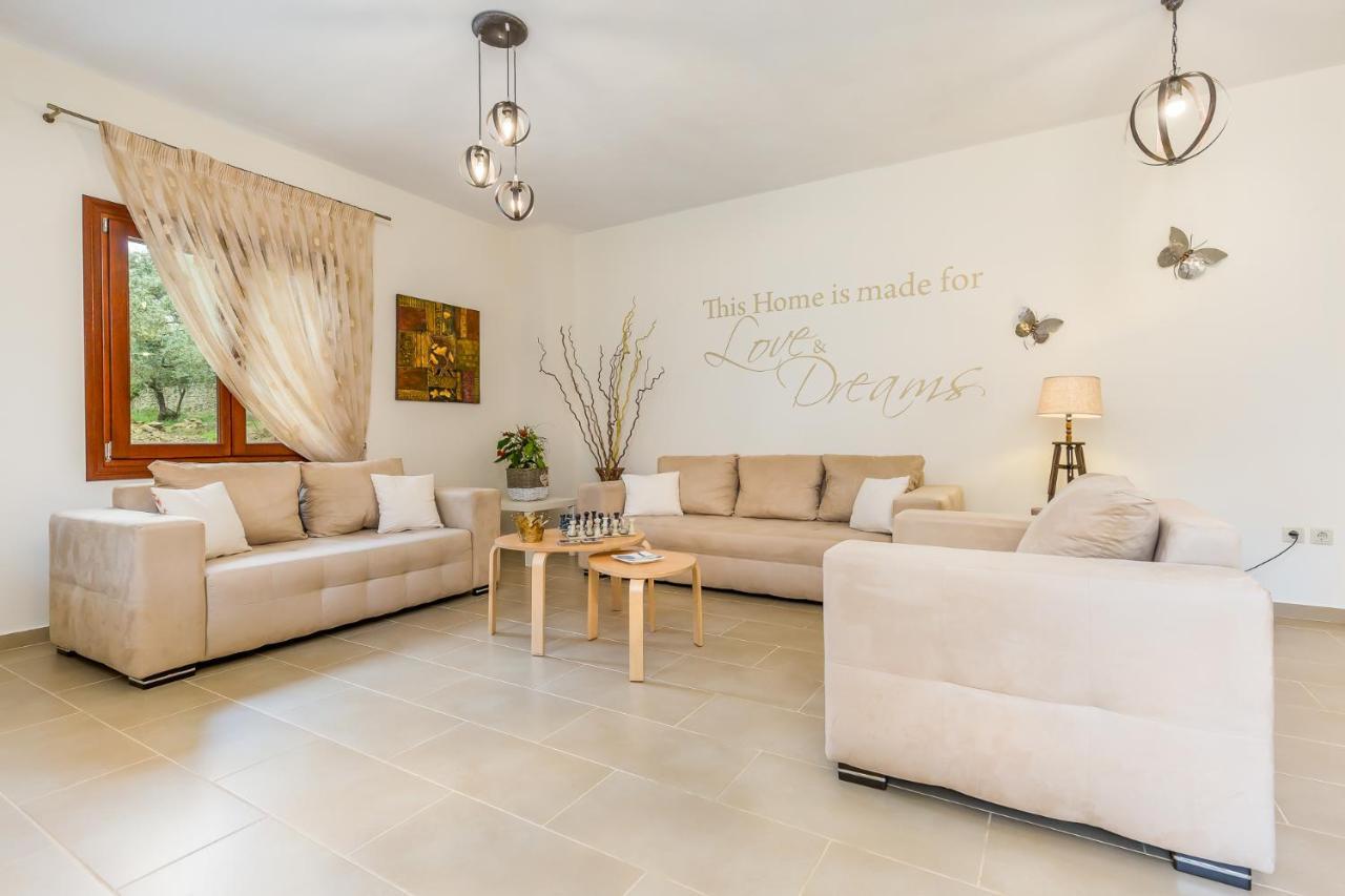 Olive Grove Apartment Skópelos Eksteriør bilde