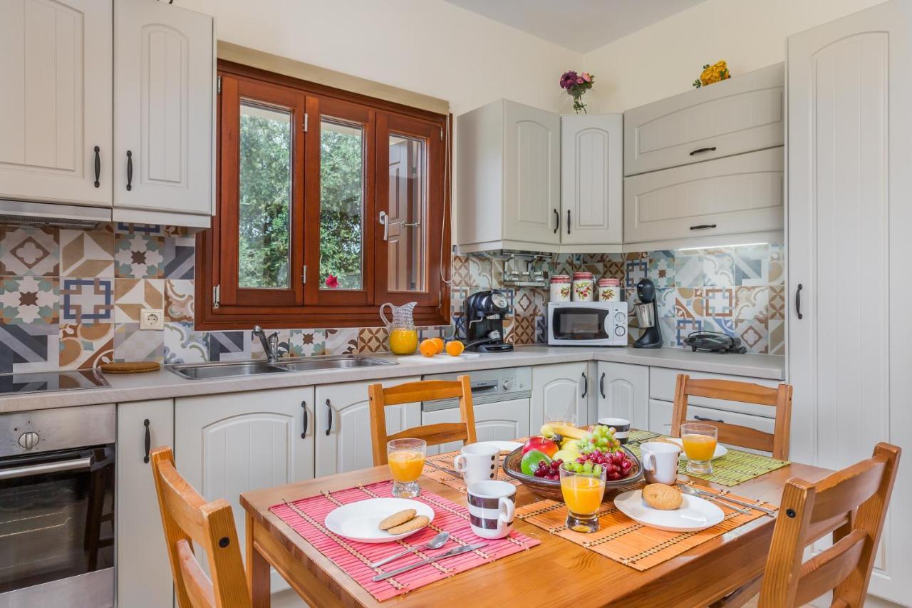 Olive Grove Apartment Skópelos Eksteriør bilde